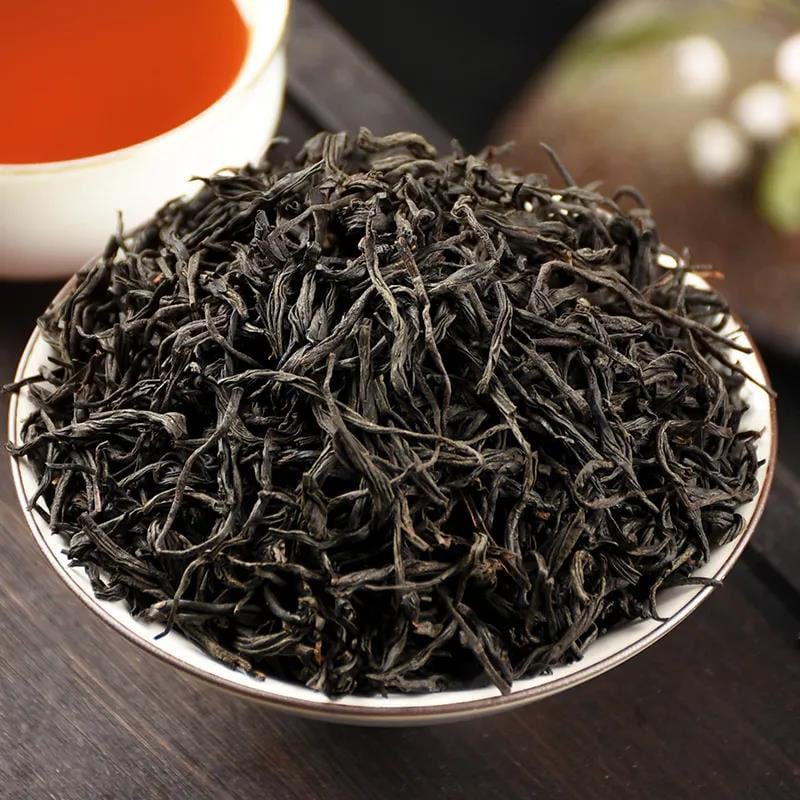 Chinese black tea loose leaf for breakfast and milk tea menus in Dubai