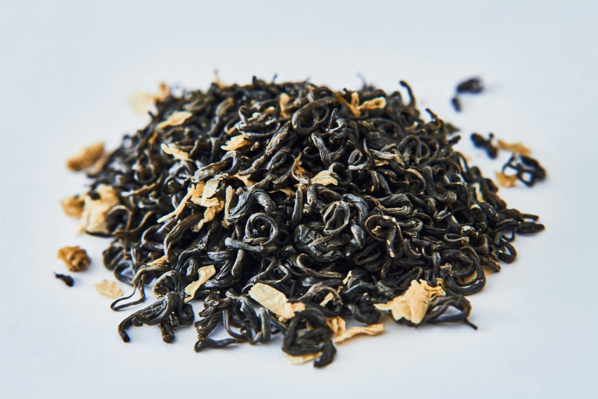 Jasmine green tea loose leaf for fragrant cafe and hotel service in the UAE